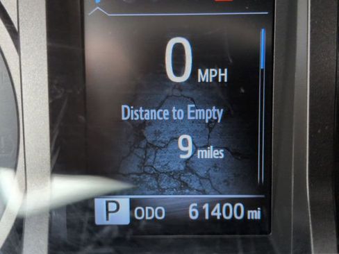 Used 2016 Toyota Tacoma TRD Sport image 14