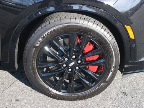 Used 2024 Cadillac XT6 Sport w/ LPO, Onyx Lite Package image 43