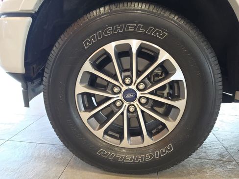 Used 2020 Ford F150 XLT w/ Equipment Group 302A Luxury AWD/4WD image 13