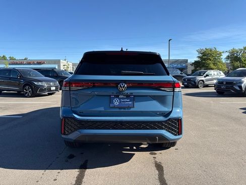 Certified 2025 Volkswagen Tiguan SE R-Line AWD/4WD image 5