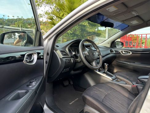 Used 2017 Nissan Sentra SV FWD image 8