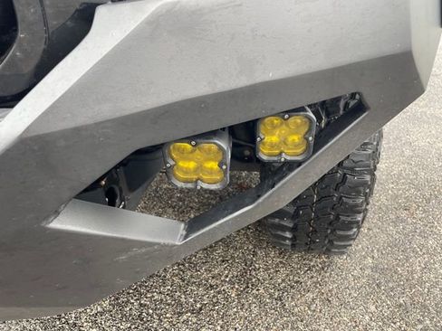 Used 2015 GMC Canyon SLT image 41