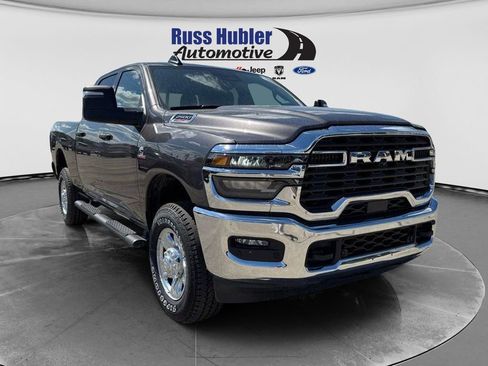 New 2025 RAM 2500 Tradesman AWD/4WD image 8