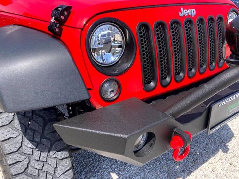 Used 2015 Jeep Wrangler Unlimited Sport w/ Quick Order Package 24S AWD/4WD image 25