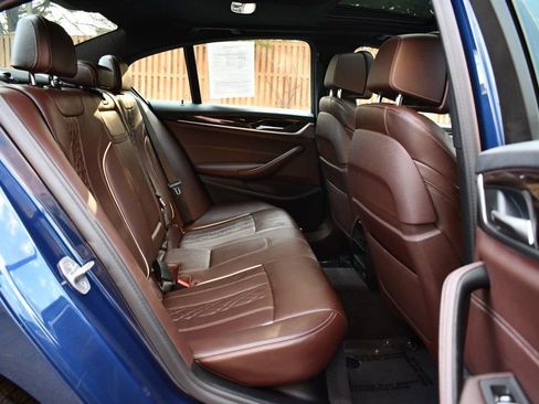 Used 2021 BMW 540i xDrive 540i xDrive w/ Luxury Seating Package image 45