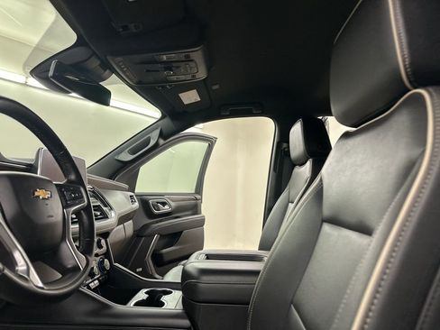 Used 2024 Chevrolet Tahoe Premier image 34