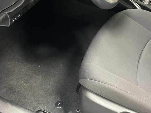 Certified 2022 Toyota Corolla LE image 17