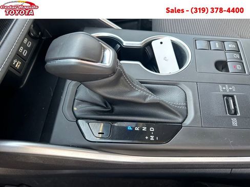 Certified 2023 Toyota Highlander LE image 25