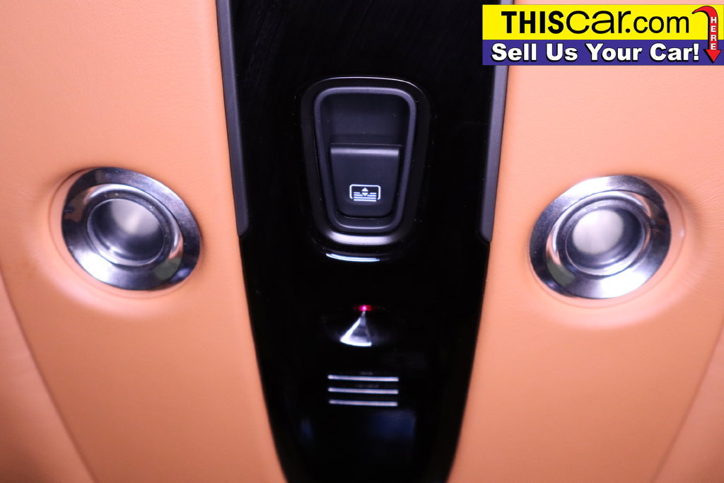 Used 2021 Aston Martin DBX AWD/4WD image 27