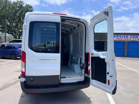 Used 2017 Ford Transit 150 148 Medium Roof RWD image 16