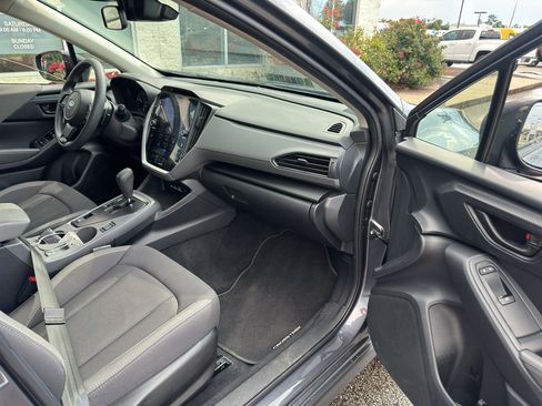 Used 2025 Subaru Crosstrek 2.5i Premium AWD/4WD image 10