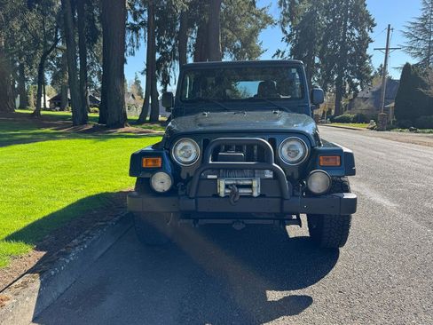 Used 2005 Jeep Wrangler Sport image 8