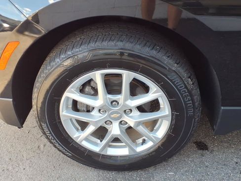 Used 2024 Chevrolet Equinox LT AWD/4WD image 8