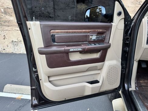 Used 2016 RAM 2500 Longhorn w/ Convenience Group image 13