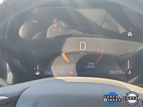 Used 2025 Chevrolet Trax LT w/ Driver Confidence Package image 13