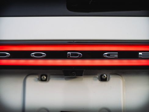 Used 2024 Dodge Durango GT image 17