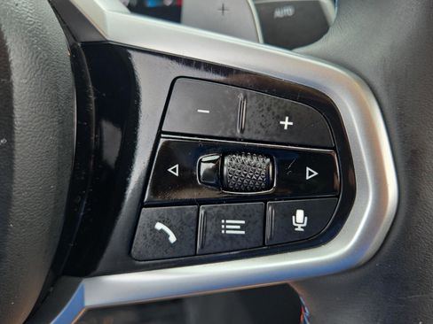 Certified 2025 BMW M440i Coupe image 22