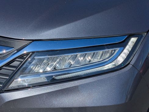 Used 2020 Honda Odyssey Touring image 12