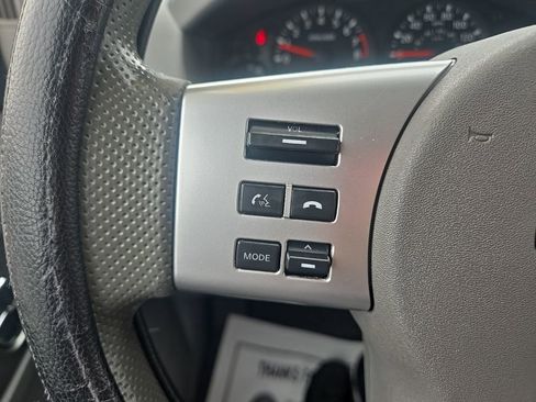 Used 2020 Nissan Frontier S image 14