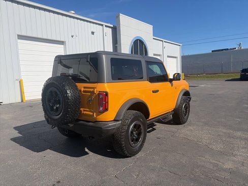 Used 2021 Ford Bronco Badlands image 7