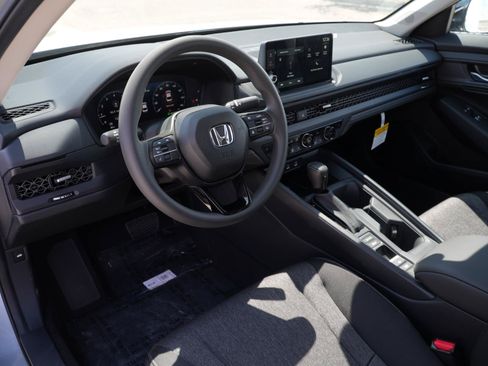 Used 2026 Honda Accord SE image 6