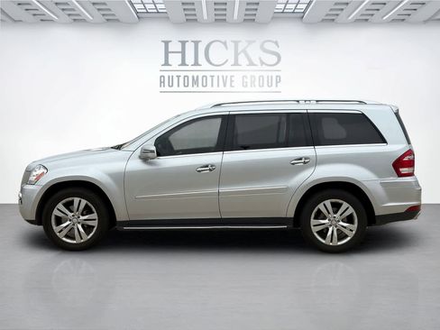 Used 2011 Mercedes-Benz GL 450 4MATIC image 8