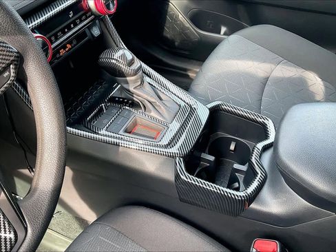 Used 2025 Toyota RAV4 XLE image 17