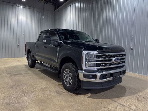 Used 2024 Ford F250 Lariat image 8