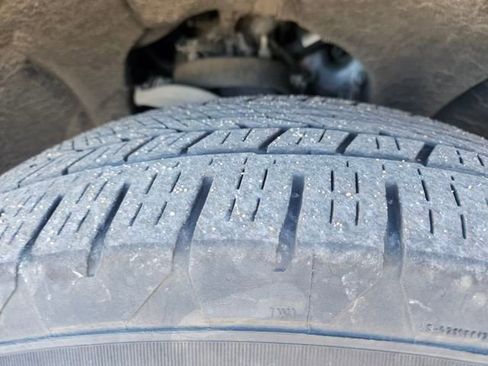 Used 2022 Chevrolet Suburban Z71 image 29