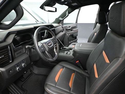 Used 2025 GMC Sierra 3500 AT4 image 23