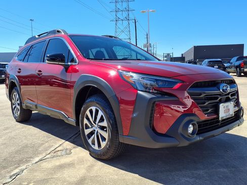 Certified 2025 Subaru Outback Premium w/ Popular Package #1A image 2