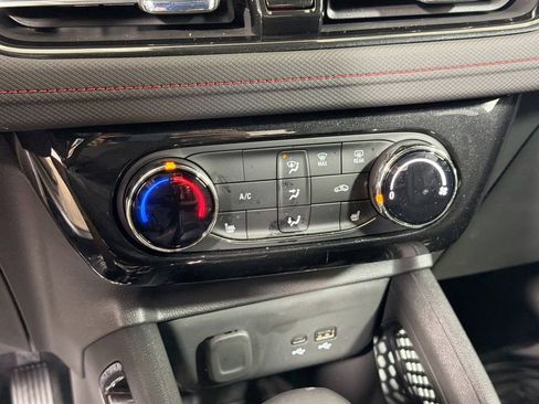 Used 2026 Chevrolet TrailBlazer RS w/ Driver Confidence Package FWD image 17