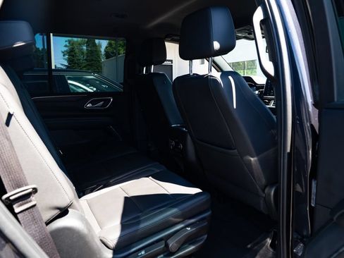 Used 2023 Chevrolet Tahoe LT AWD/4WD image 24