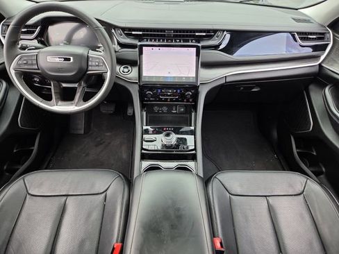 Used 2022 Jeep Grand Cherokee Limited 4xe w/ Luxury Tech Group II AWD/4WD image 12