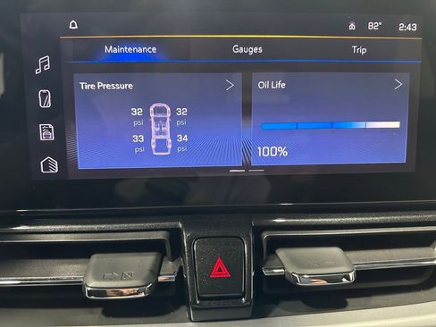 Used 2024 Chevrolet TrailBlazer LT w/ Convenience Package AWD/4WD image 29