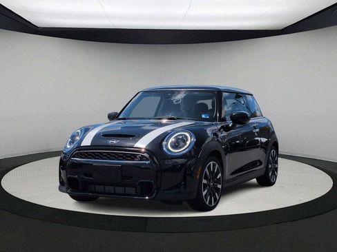 Certified 2024 MINI Cooper S FWD image 4