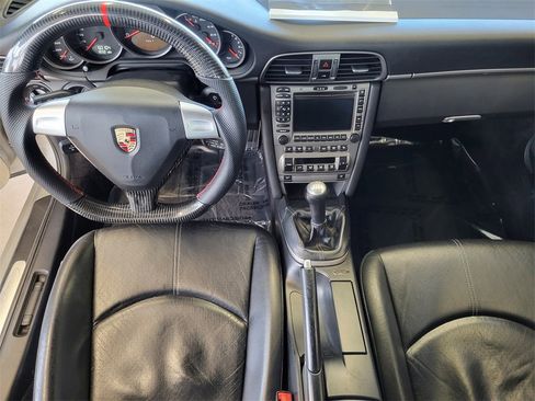 Used 2006 Porsche 911 Carrera 4 image 25