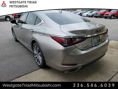Used 2021 Lexus ES 350 w/ Premium Package image 6