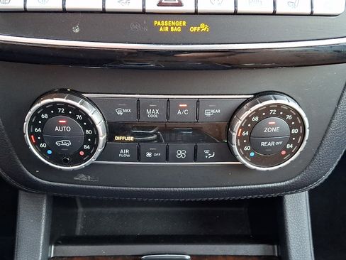 Used 2019 Mercedes-Benz GLS 550 4MATIC image 17