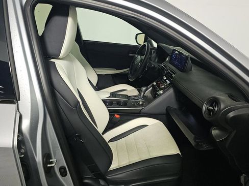 Used 2023 Lexus IS 500 RWD image 8