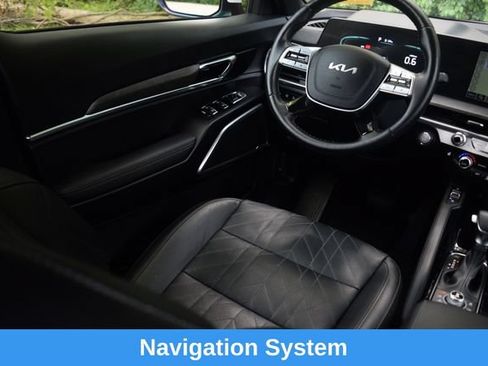 Used 2023 Kia Telluride EX X-Line AWD/4WD image 2