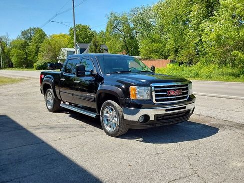 Used 2013 GMC Sierra 1500 SLE w/ Power Tech Package AWD/4WD image 3