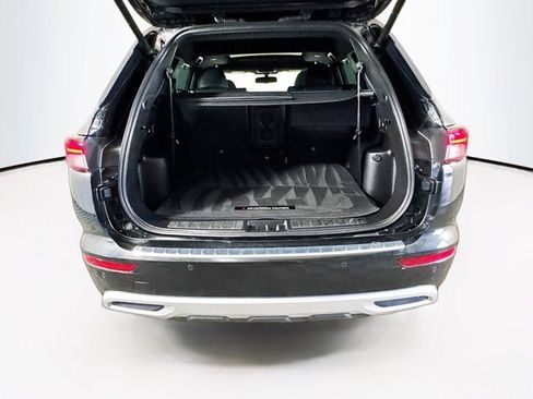 Used 2023 Mitsubishi Outlander SEL AWD/4WD image 23