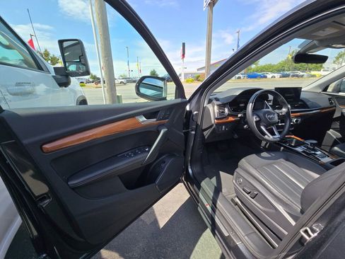 Used 2022 Audi Q5 2.0T Premium Plus image 17
