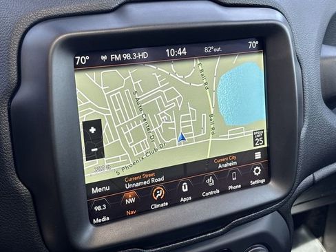 Used 2023 Jeep Renegade Latitude w/ Sun/Sound Group AWD/4WD image 26