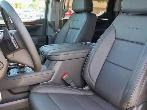 New 2026 GMC Sierra 1500 Denali image 12
