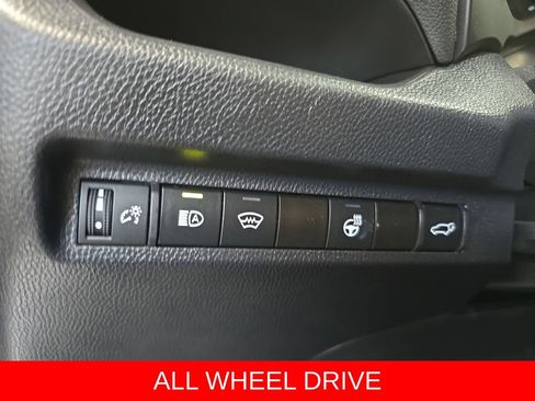Used 2023 Toyota RAV4 SE w/ Convenience Package AWD/4WD image 26