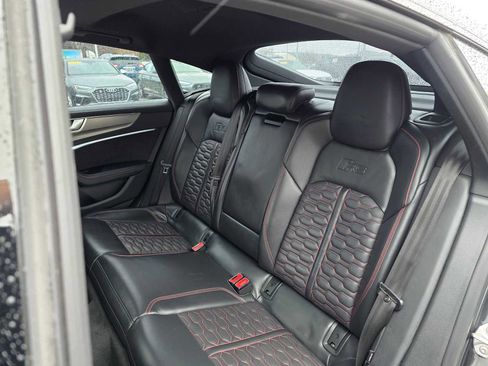 Used 2021 Audi RS 7 image 19