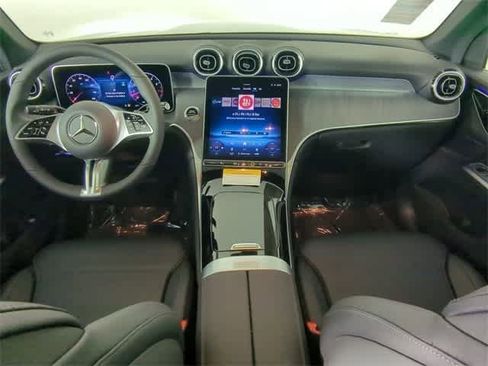 Certified 2026 Mercedes-Benz GLC 300 4MATIC image 14