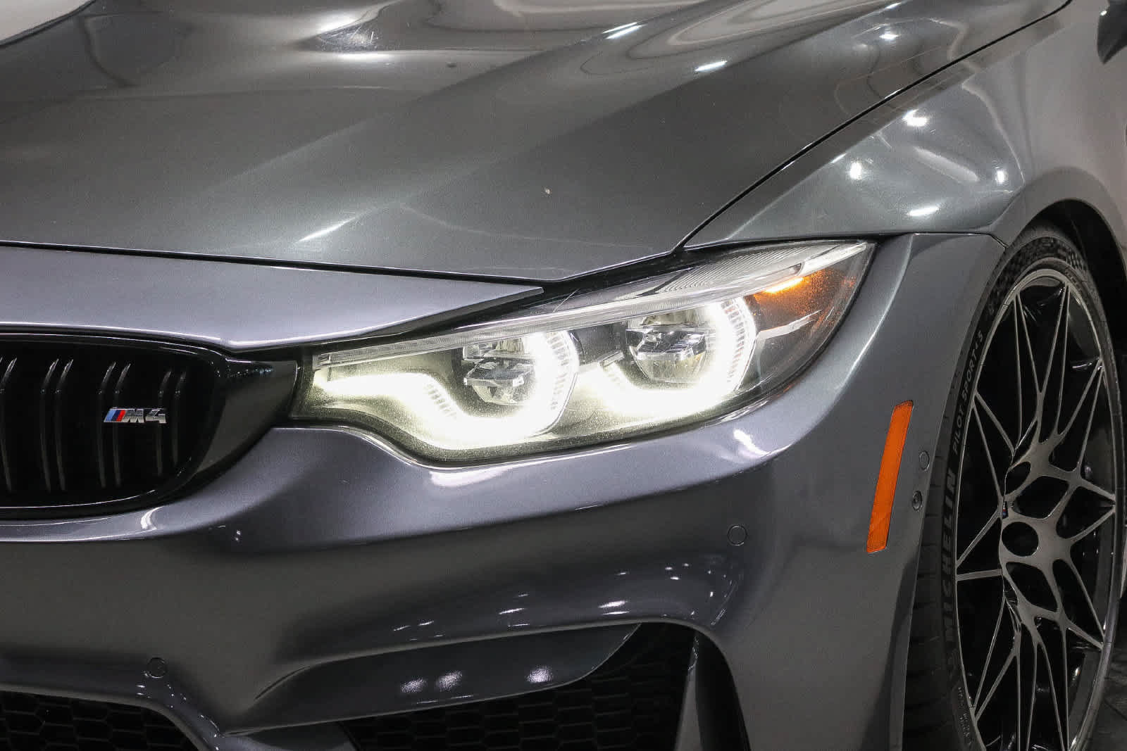 Used 2020 BMW M4 Coupe w/ Competition Package RWD image 7